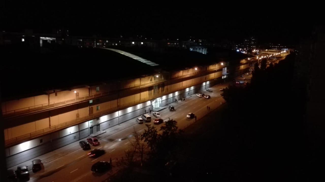 Квартира Біля Трц "Dream Town 2" Kiev Exterior foto